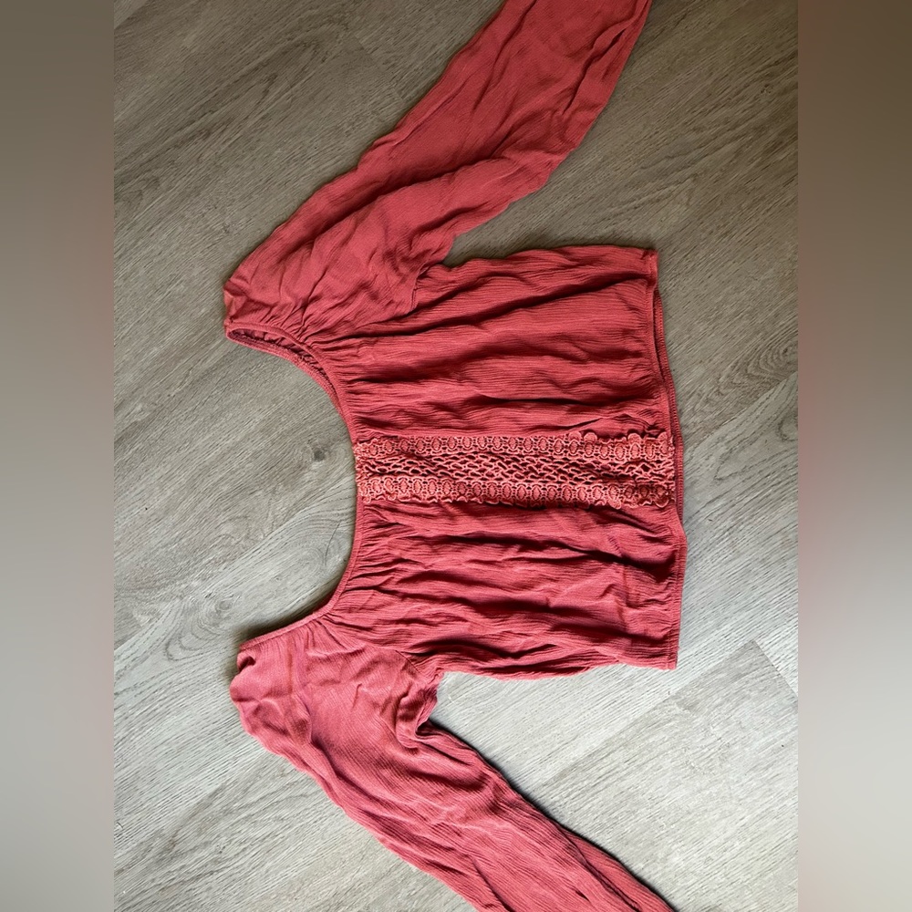 Long sleeve top